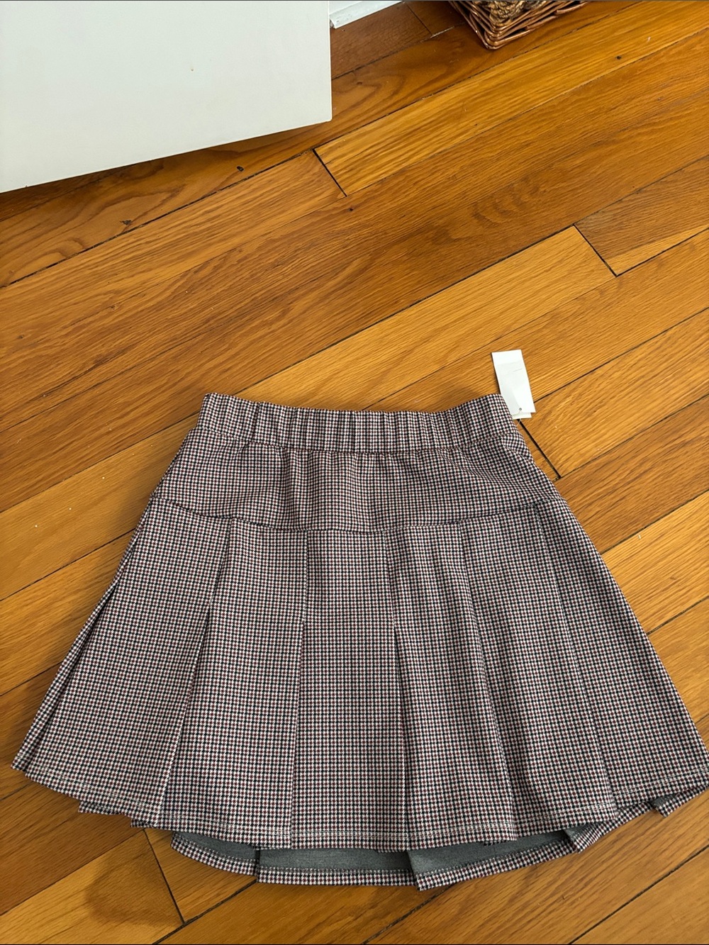 Olive & Oak Plaid Pleated Mini Skirt NWT